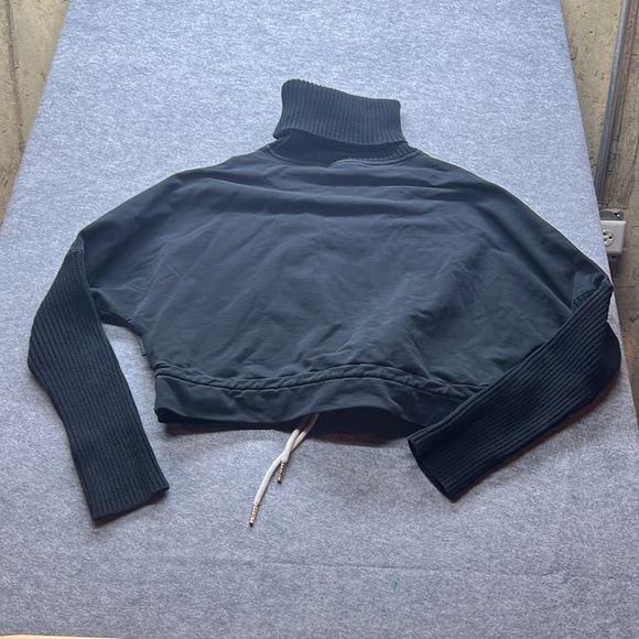 Varley Britannia Sweater Sweatshirt Cropped Long Sleeve Cowl Neck - Picture 8 of 9